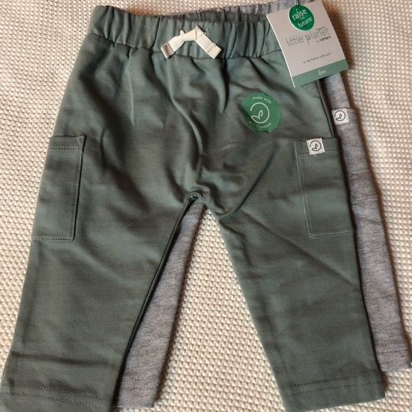 NWT LITTLE PLANET Carter's Organic Joggers Two Pack 6 month Baby Boy Unisex Girl - Picture 1 of 6